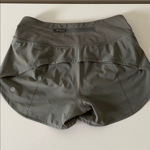 Lululemon Speed Up Shorts 4”